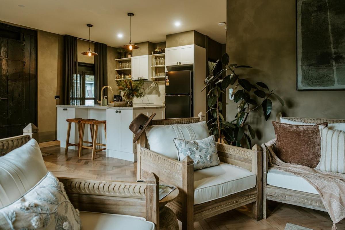 The Temple - Country Farm Retreat Villa Launching Place Kültér fotó